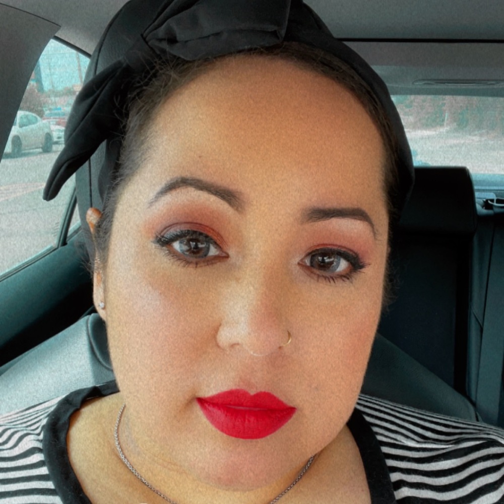 Meet your Posher, Jackie